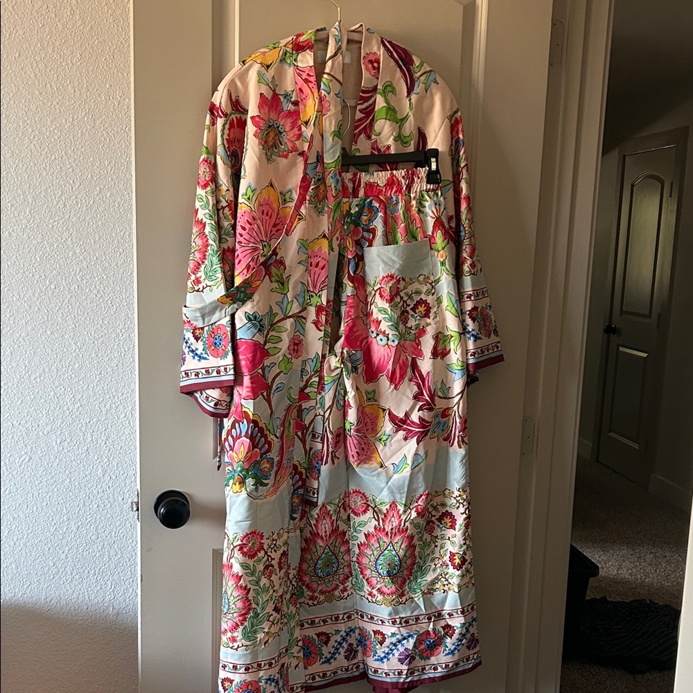 Floral Women's Lounge Set